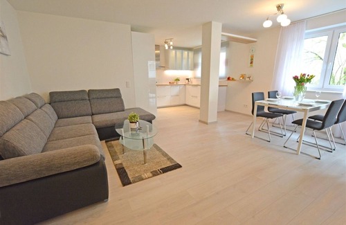 Bad Kreuznach Apartamento | Moderno y espacioso apartamento de 2 habitaciones en la zona de spa.