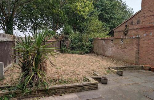 Newborough Casa | Modern and Spacious 3 Bedroom Home in Peterborough
