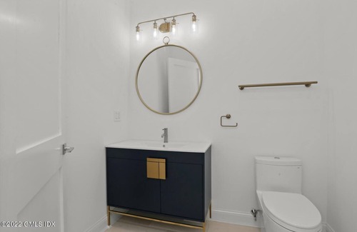 Port Chester Condominio | Modern Apartment 5 min from train/beach Greenwich