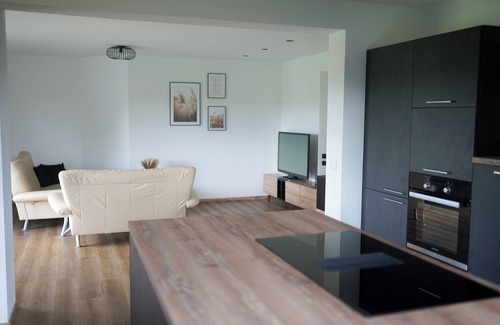 Emtmannsberg Otro | Modern apartment in the middle of nature