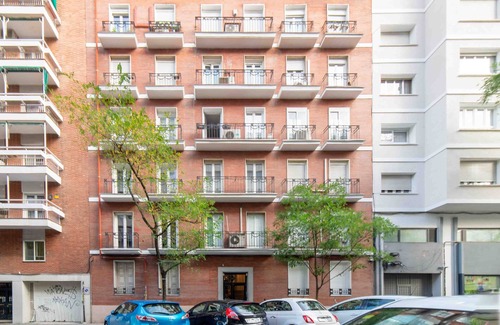 Castellana Apartamento | Piso moderno en Barrio de Salamanca 2 hab. 2 baño