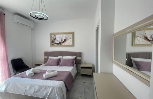 Mbrostar-Urë Apartamento | Modern Apartment in Fier, Albania