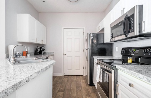 Greer Apartamento | Modern Apartment in Prime Location (ID3016X81)