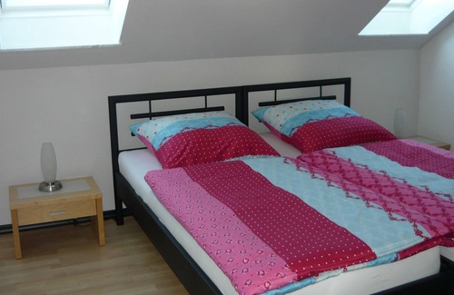 Wichdorf Apartamento | Moderno apartamento cerca de Kassel, Baunatal - fábrica de VW, Fritzl - inalámbrico