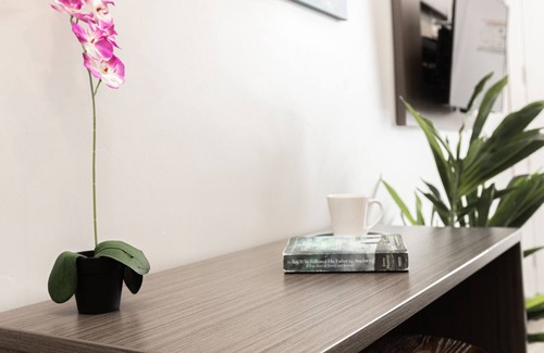 Midway District Casa | Modern Apt by SeaWorld Near All w/ Wifi & CableTV