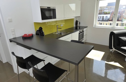 Rudolfsheim-Funfhaus Apartamento | Ático moderno y diseñado por arquitectos con 2 terrazas exteriores