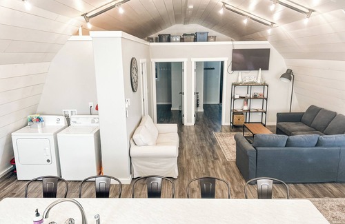 Millersburg Apartamento | Modern Barn Stay near Berlin-in Amish Country