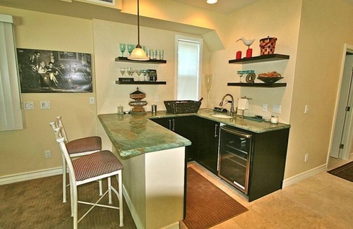 Oxnard Shores Casa | Casa de playa moderna que admite mascotas