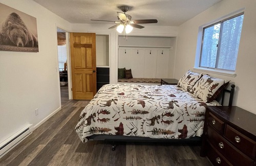 Garden Valley Cabina | Modern Bear Cabin