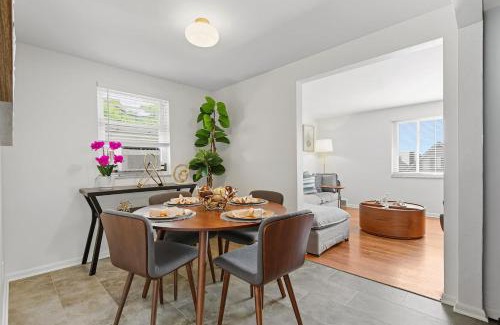 Bellevue Apartamento | Modern Bellevue Retreat Near Stadiums & Downtown