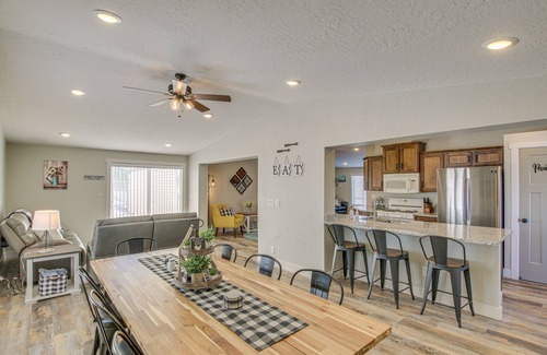 Bloomington Casa | Modern Bloomington Home ~ 10 Mi to Bear Lake!