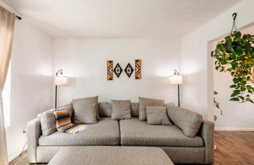 Grove City Casa | Modern Boho Retreat, in Grove City