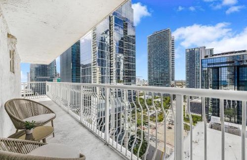 Brickell Apartamento | Modern Brickell Condo with Prime City Views