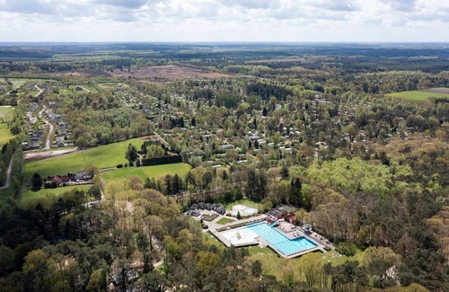 Appelscha Casa | Bungalow moderno con vistas, junto a una reserva natural