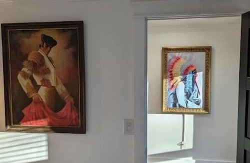 Bellevue Cabina | Modern Cabin Close to Downtown