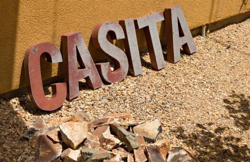 Barelas Casa | Modern Casita in Historic Downtown Albuquerque