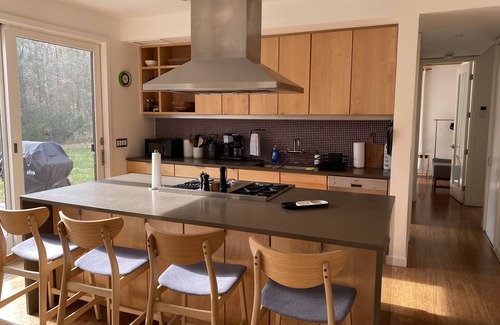 Palenville Casa | Modern Catskill Hideaway w/sauna, 2 fireplaces. Mins to Hunter, HITS, and Hiking