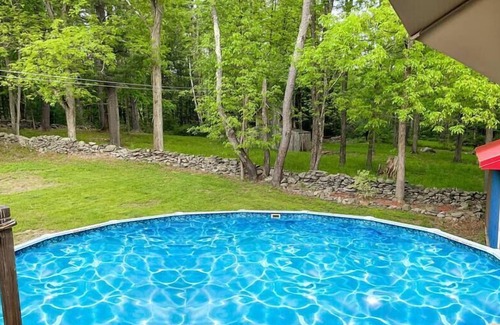Kerhonkson Cabina | Modern Catskills Oasis w Pool and Bar Hall