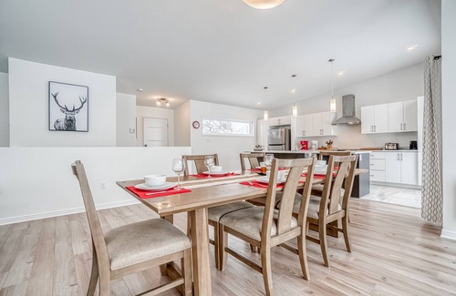 Val-des-Monts Chalet De Esquí | Modern chalet B