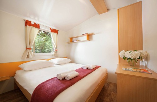 Municipality of Vrsar Chalet De Esquí | Moderno chalet con 2 baños y una terraza, 4 km de Vrsar