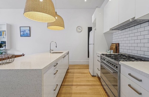 Kensington Casa | Modern Charm Meets Inner Convenience