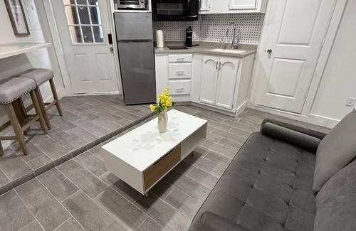 Arlington Apartamento | Modern, Clean and Private Studio