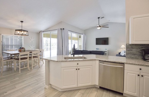 Trafalgar Casa | Hogar moderno diseñado costero