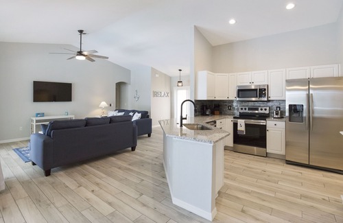 Trafalgar Casa | Hogar moderno diseñado costero