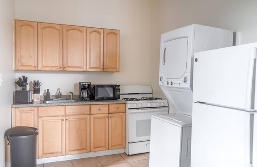 East Harlem Apartamento | Modern Comfort in East Harlem – 3BR/2BA Gem!