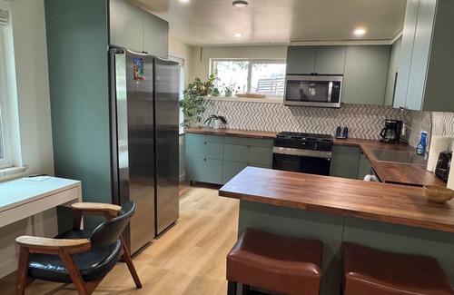 Berkeley Casa | Modern Comfort in the Heart of Berkeley – Your Pet-Friendly Denver Retreat!