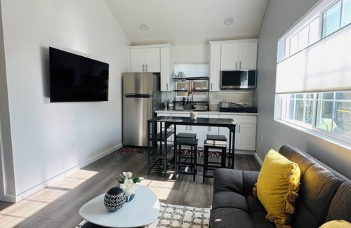 Park Mesa Heights Casa | Modern Comfort Meets Smart Design: Stylish 1-Bed, 1-Bath Garage Conversion