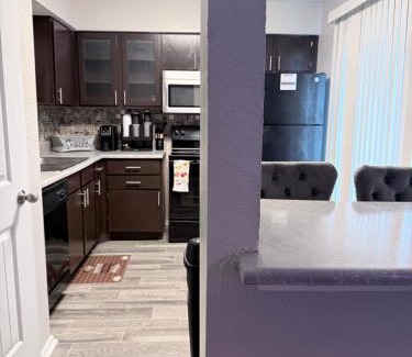 North Arlington Apartamento | Modern Comfort Near AT&T Stadium Peaceful Getaway in DFW