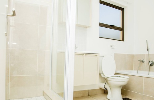Lone Hill Apartamento | Apartamento moderno y acogedor