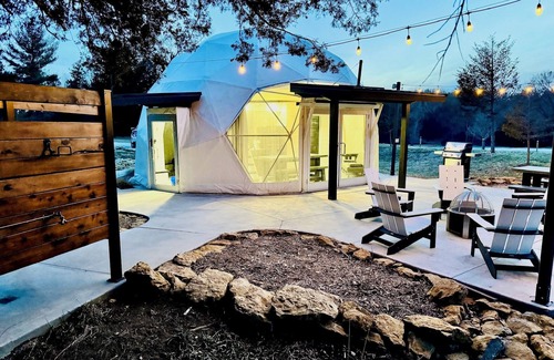Ashland Casa | Modern Dome | 2 Bed, 1 Bath
