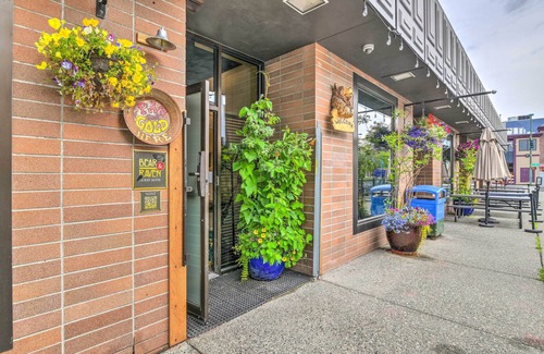 Downtown Anchorage Apartamento | Modern Downtown Apt - Walk to Parks + Cafes!
