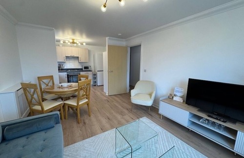 Newburgh Apartamento | Modern Dune View Apartment – Steps from Beach, Golf Course & Nature Reserve