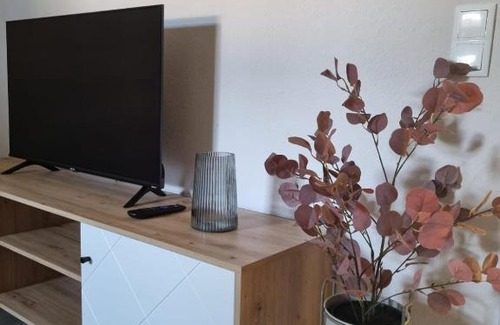 Friedland Apartamento | Modern eingerichtet-stadtnah-Ferienwohnung mit Geschirrspüler und Waschmaschine