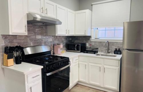 Passaic Casa | Modern Family Getaway to NYC