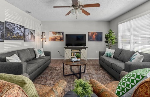 Vidalia Casa | Modern Farmhouse In the Sweet Onion City
