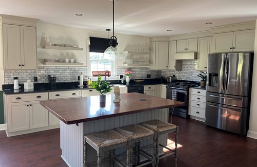 Hanover Otro | Modern Farmhouse Retreat in Hanover PA