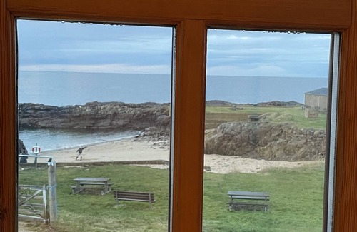 Buckie Casa | Moderna cabaña de pescadores con impresionantes vistas ininterrumpidas de Moray Firth