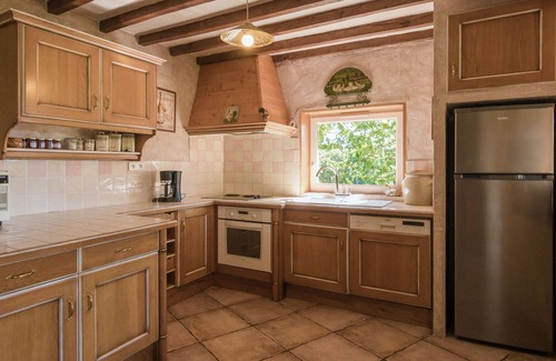Saint-Bonnet-la-Riviere Casa | Casa de vacaciones moderna con piscina