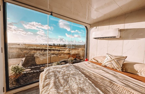 Waialee Otro | Modern Fully Off Grid Tiny Home in Haleiwa!!
