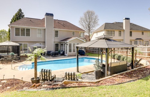 Lawrenceville Casa | Modern Georgia Vacation Rental w/ Private Pool!