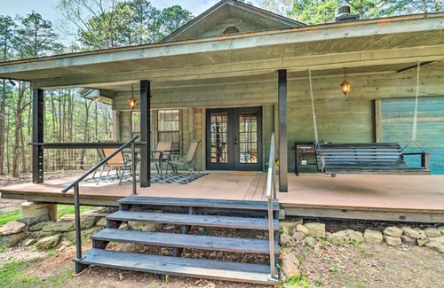 Higden Casa | Modern Greers Ferry Escape with Deck and Fire Pit