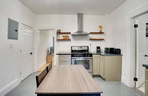 Hastings Apartamento | Modern Hastings-On-Hudson Home Near River!