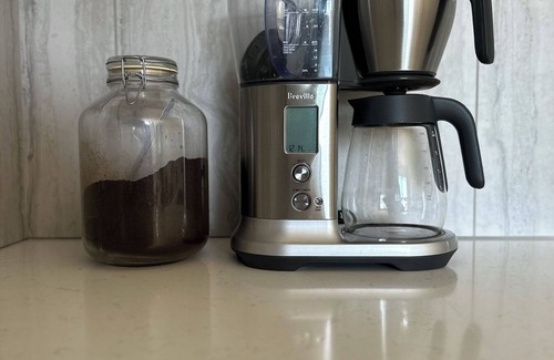 Historic Core Condominio | Modern High-Rise Condo in Downtown LA - WiFi, AC, and Stunning Views