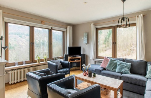 Nordenau Casa | Espaciosa casa de vacaciones en Nordenau, Suaerland con terraza privada