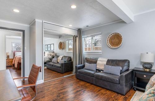 Hillcrest Casa | Modern home near UVU and BYU with hot tub and mountain views