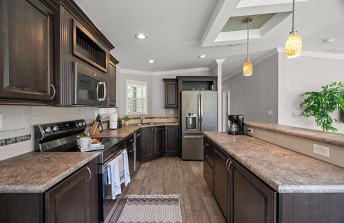 Wesley Chapel Casa | Modern Home On Gated 4 Acre plus Nature Sanctuary